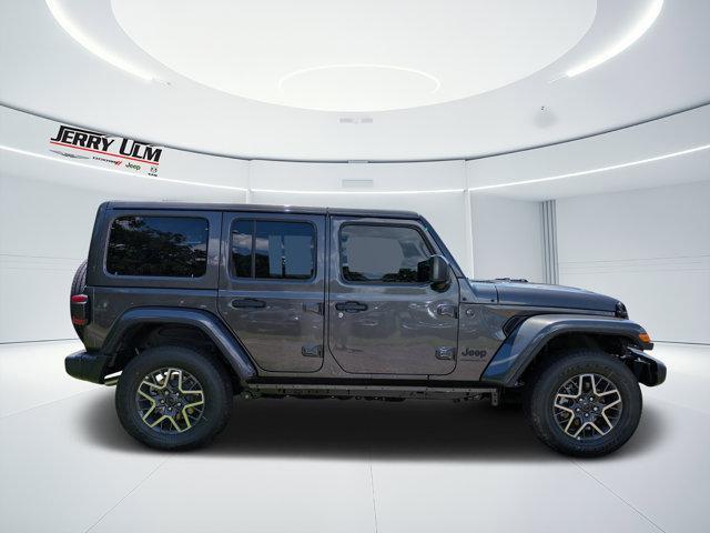 new 2025 Jeep Wrangler car, priced at $46,620