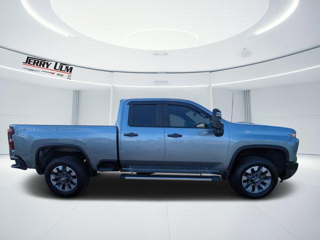 used 2024 Chevrolet Silverado 2500 car, priced at $42,085