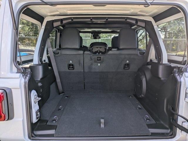 new 2025 Jeep Wrangler car, priced at $57,070