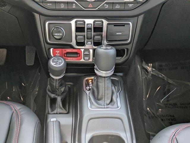 new 2025 Jeep Wrangler car, priced at $57,070