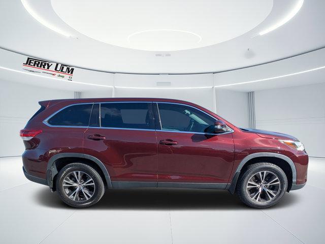 used 2019 Toyota Highlander car, priced at $19,188