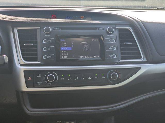 used 2019 Toyota Highlander car, priced at $21,000
