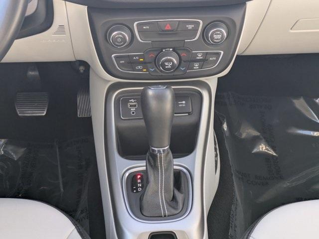 used 2021 Jeep Compass car, priced at $15,401