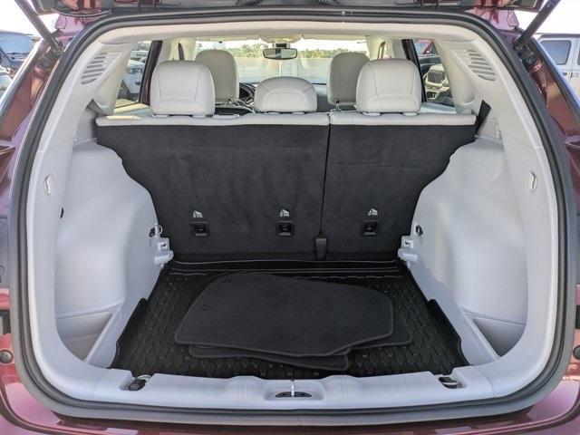 used 2021 Jeep Compass car, priced at $15,401