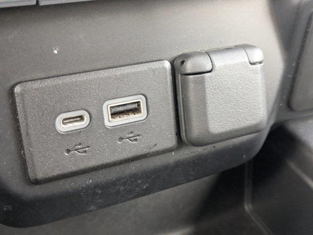 used 2021 Chevrolet Silverado 1500 car, priced at $37,104