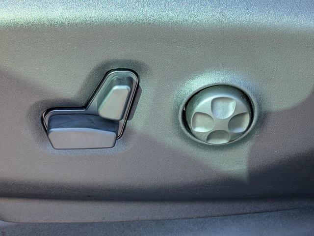 new 2026 Chrysler Pacifica car, priced at $51,020