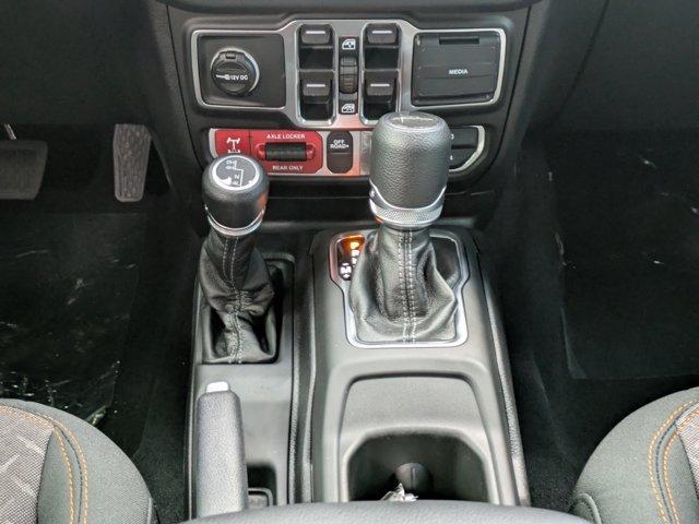 new 2025 Jeep Gladiator car, priced at $42,385