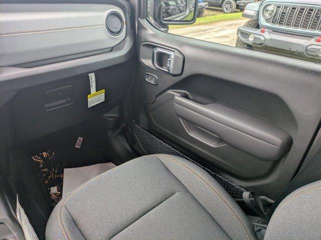 new 2025 Jeep Wrangler car, priced at $40,380