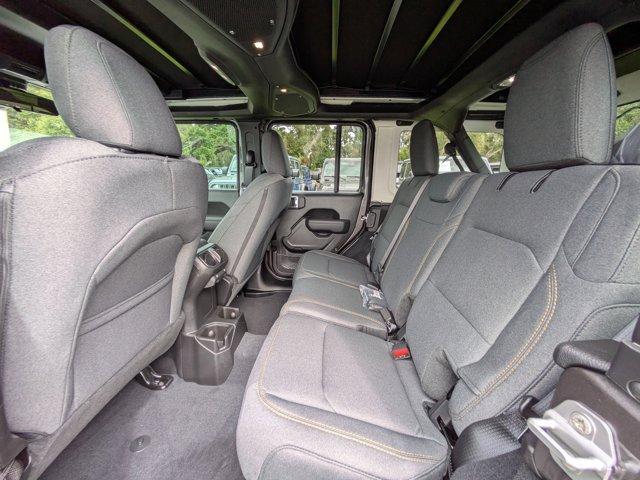 new 2025 Jeep Wrangler car, priced at $40,380