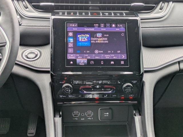 new 2025 Jeep Grand Cherokee car, priced at $37,225