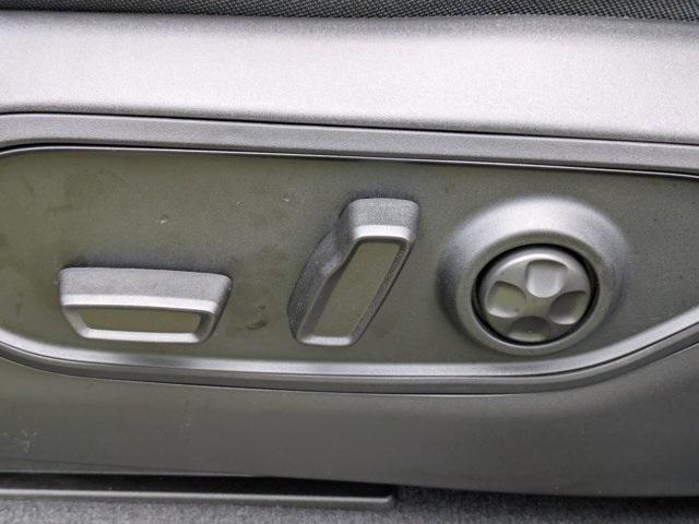 new 2025 Jeep Grand Cherokee car, priced at $37,225