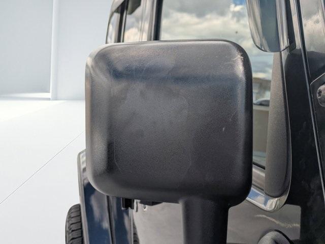 used 2015 Jeep Wrangler Unlimited car, priced at $18,500