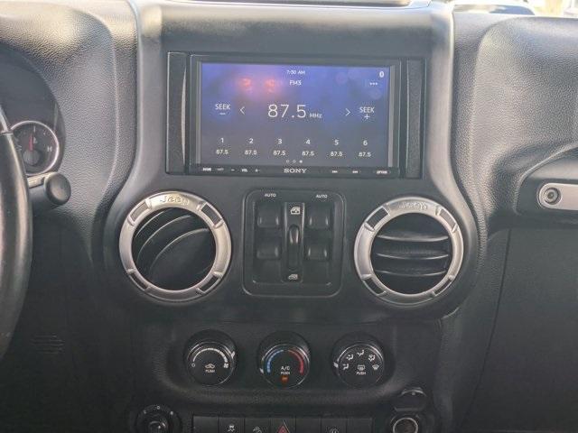 used 2015 Jeep Wrangler Unlimited car, priced at $18,500