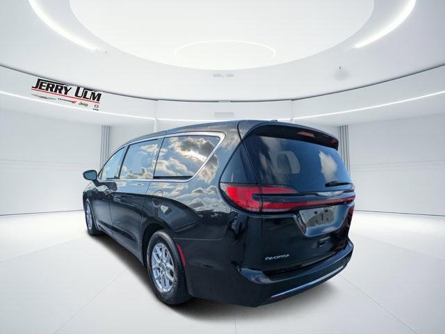 used 2023 Chrysler Pacifica car, priced at $22,387