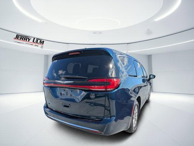used 2024 Chrysler Pacifica car, priced at $24,879