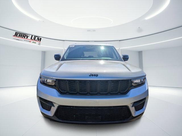 new 2025 Jeep Grand Cherokee car, priced at $38,870