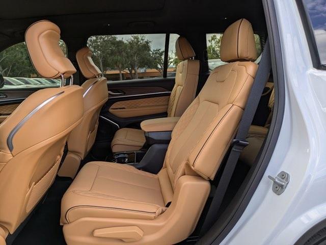 new 2025 Jeep Grand Cherokee L car, priced at $53,555