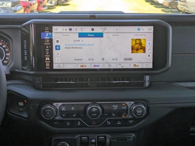 new 2025 Jeep Wrangler car, priced at $63,665