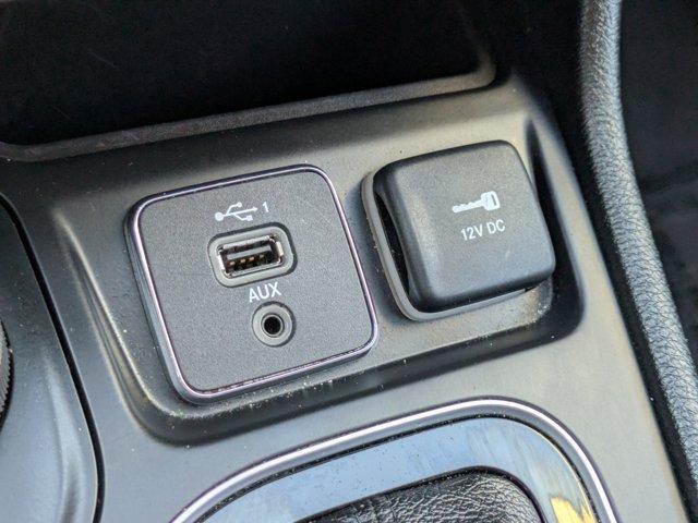 used 2023 Jeep Cherokee car, priced at $20,489