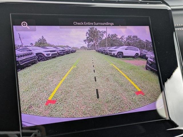 new 2025 Jeep Grand Cherokee car, priced at $37,225