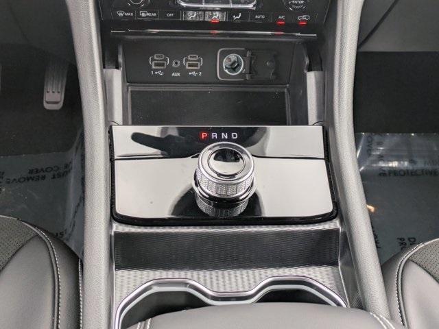 new 2025 Jeep Grand Cherokee car, priced at $37,225