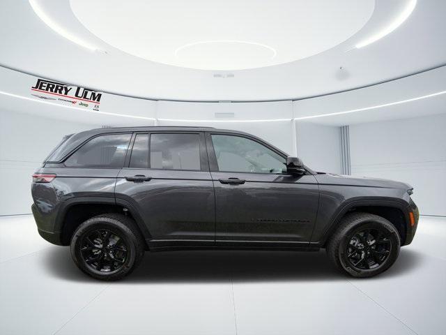 new 2025 Jeep Grand Cherokee car, priced at $37,225