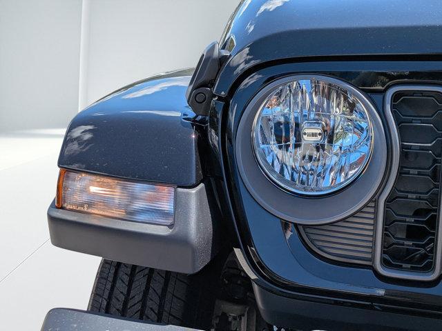 new 2025 Jeep Gladiator car, priced at $36,180