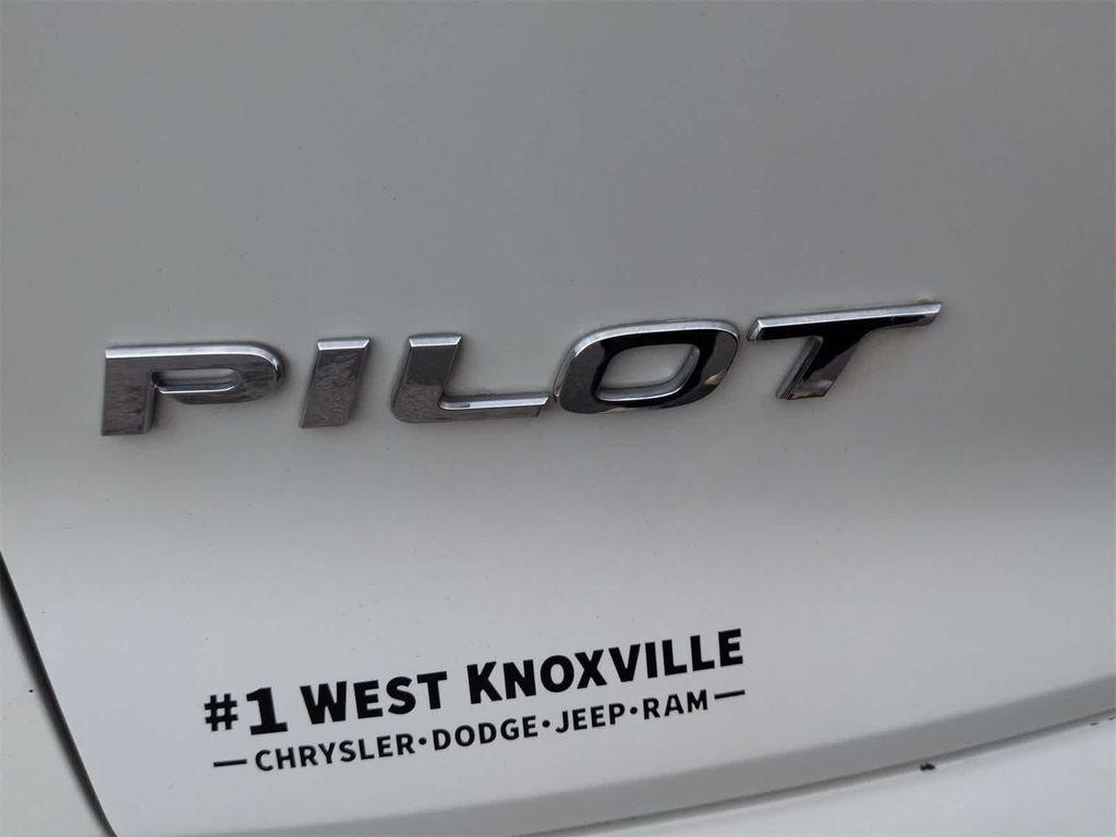 used 2018 Honda Pilot car, priced at $19,899