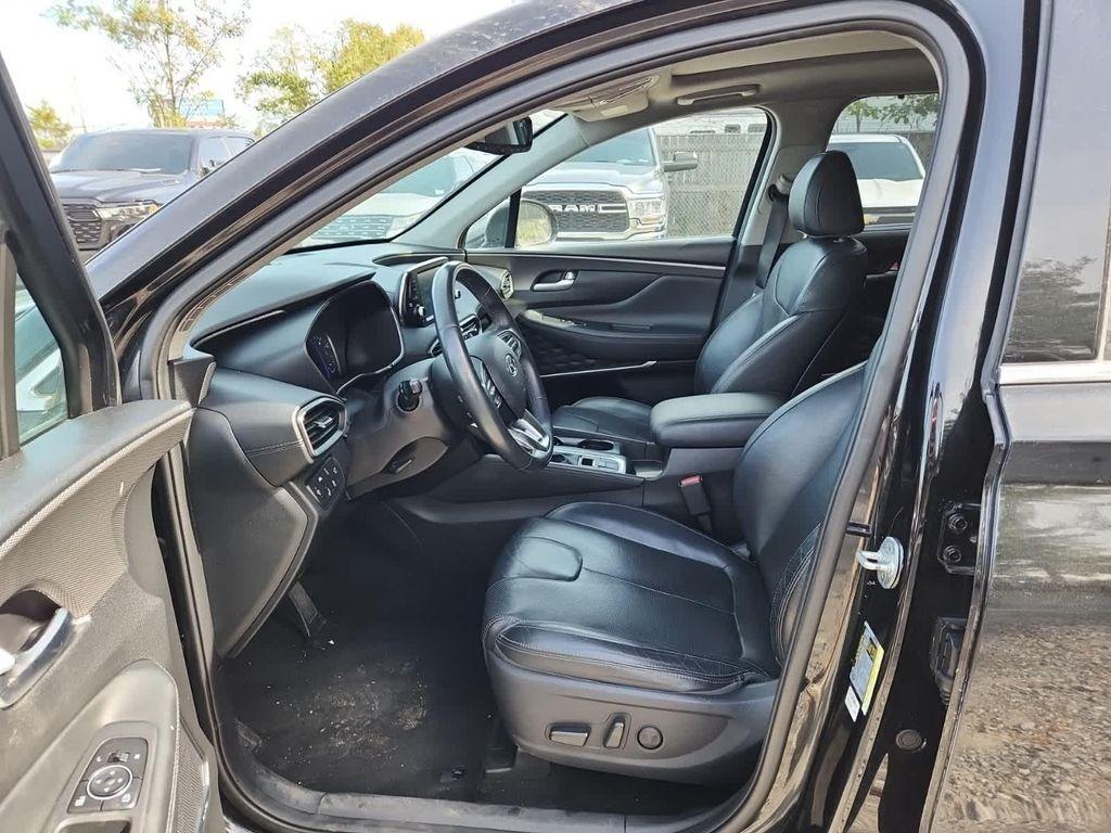 used 2020 Hyundai Santa Fe car, priced at $16,995