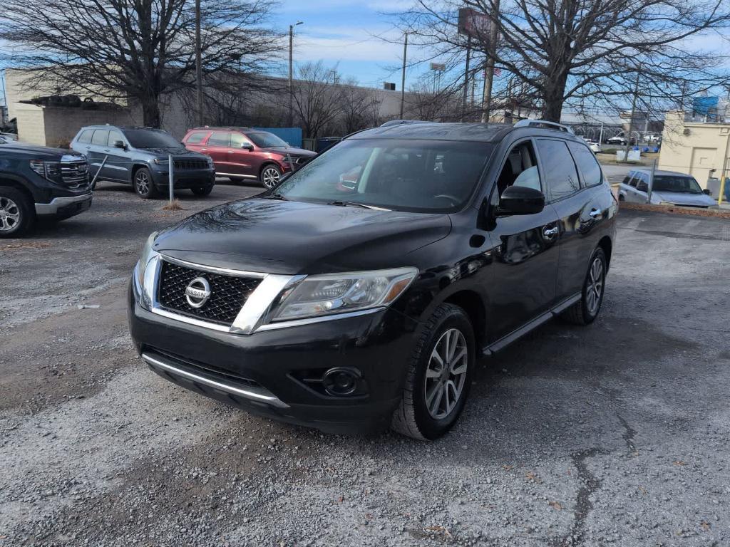 used 2016 Nissan Pathfinder car, priced at $6,250