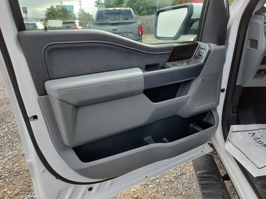 used 2021 Ford F-150 car, priced at $32,995