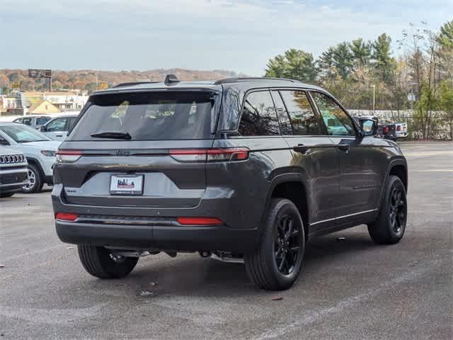 new 2025 Jeep Grand Cherokee car, priced at $38,030