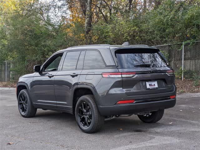 new 2025 Jeep Grand Cherokee car, priced at $38,030