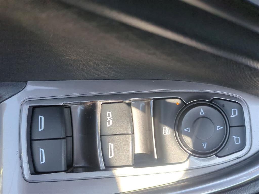 used 2020 Chevrolet Malibu car, priced at $11,170