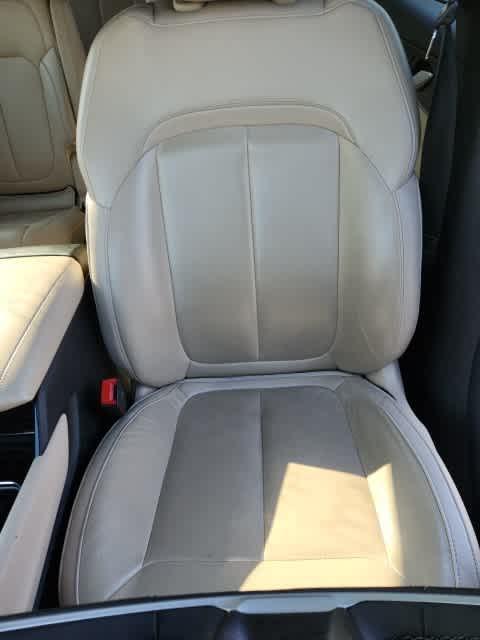 used 2023 Jeep Grand Cherokee L car, priced at $28,375