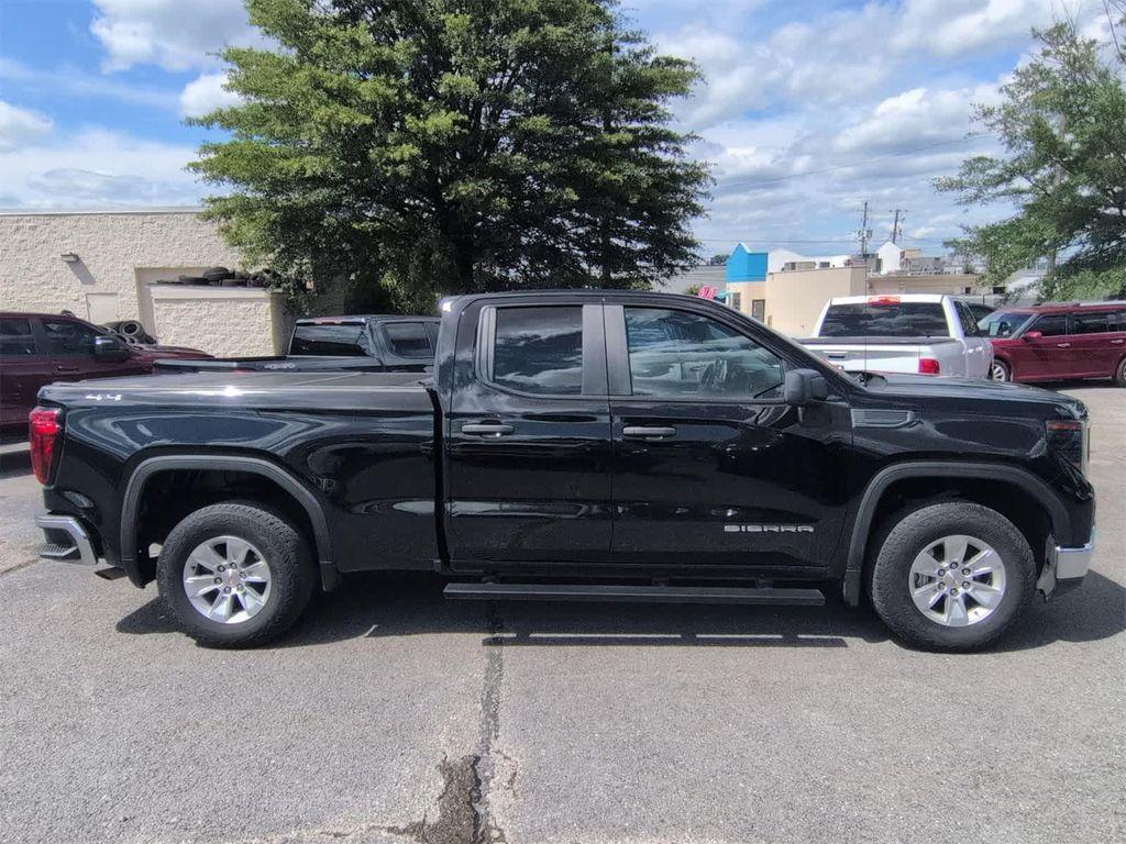 used 2023 GMC Sierra 1500 car, priced at $31,408