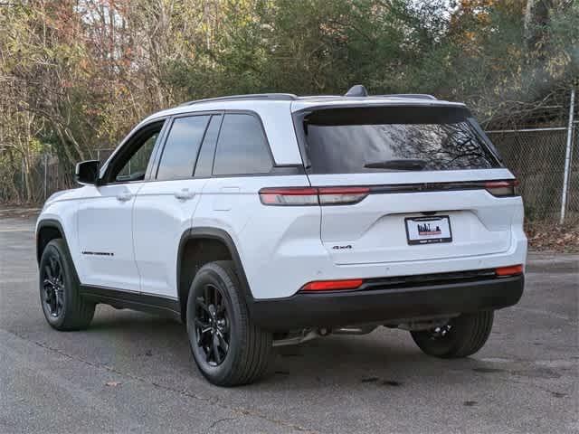 new 2025 Jeep Grand Cherokee car, priced at $38,935