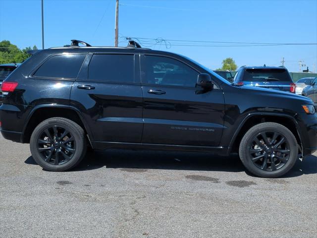 used 2021 Jeep Grand Cherokee car, priced at $22,385