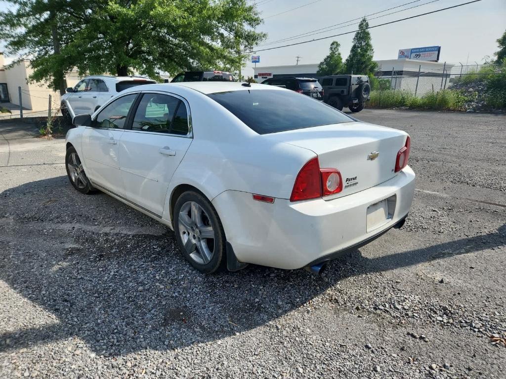 used 2009 Chevrolet Malibu car, priced at $3,995