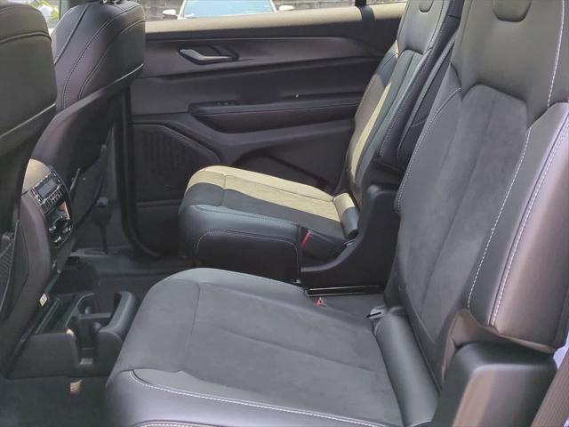 new 2025 Jeep Grand Cherokee L car, priced at $40,775