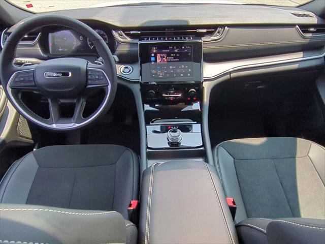 new 2025 Jeep Grand Cherokee L car, priced at $40,775
