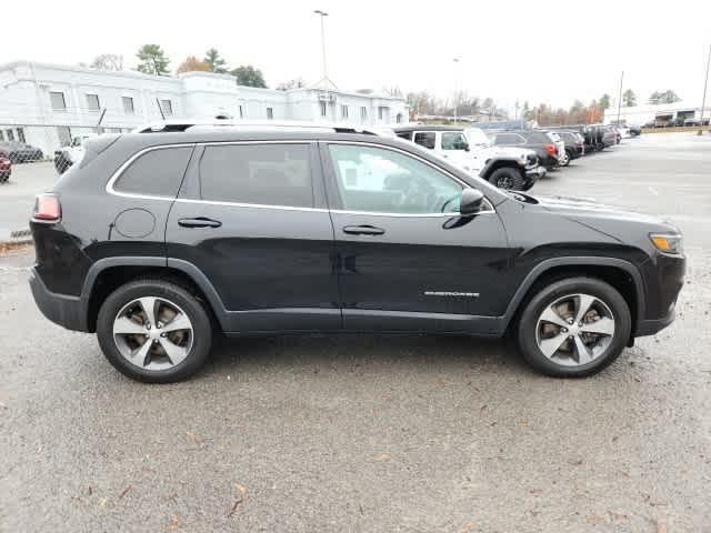 used 2019 Jeep Cherokee car, priced at $15,265