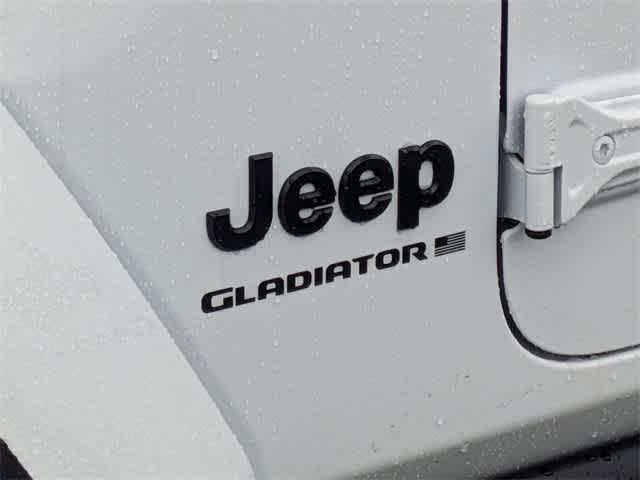 new 2025 Jeep Gladiator car, priced at $38,640