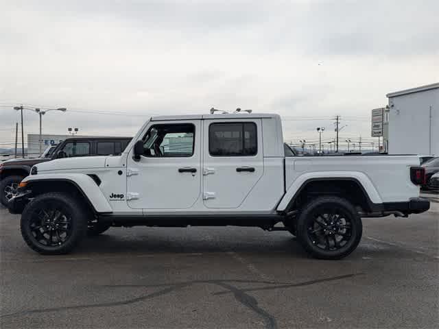 new 2025 Jeep Gladiator car, priced at $38,640