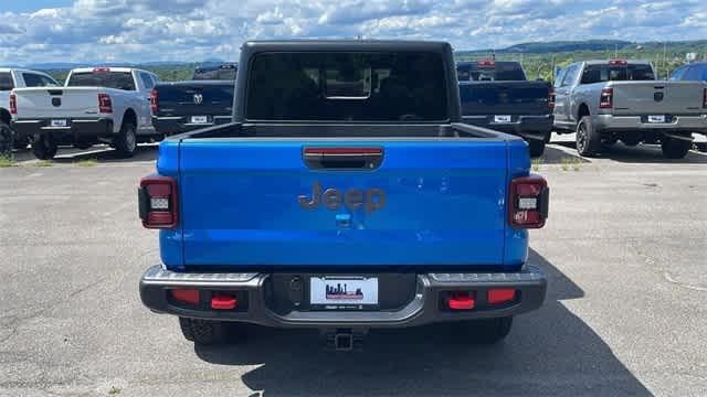 new 2024 Jeep Gladiator car, priced at $45,650