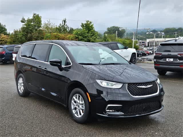 new 2025 Chrysler Pacifica car, priced at $35,500