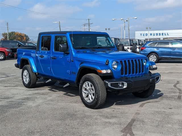 used 2023 Jeep Gladiator car, priced at $33,995