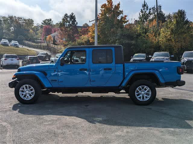 used 2023 Jeep Gladiator car, priced at $33,995