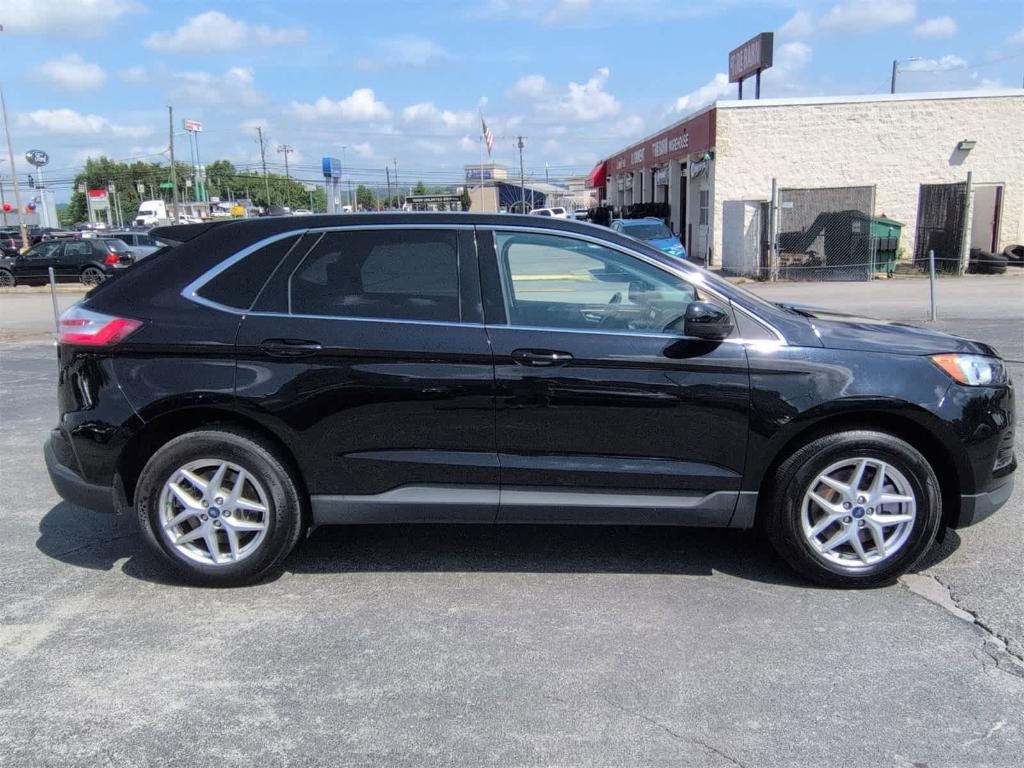 used 2022 Ford Edge car, priced at $17,500