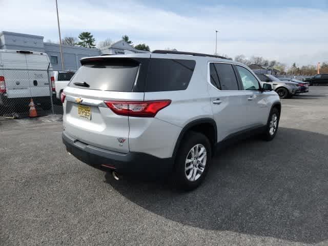 used 2021 Chevrolet Traverse car, priced at $23,355